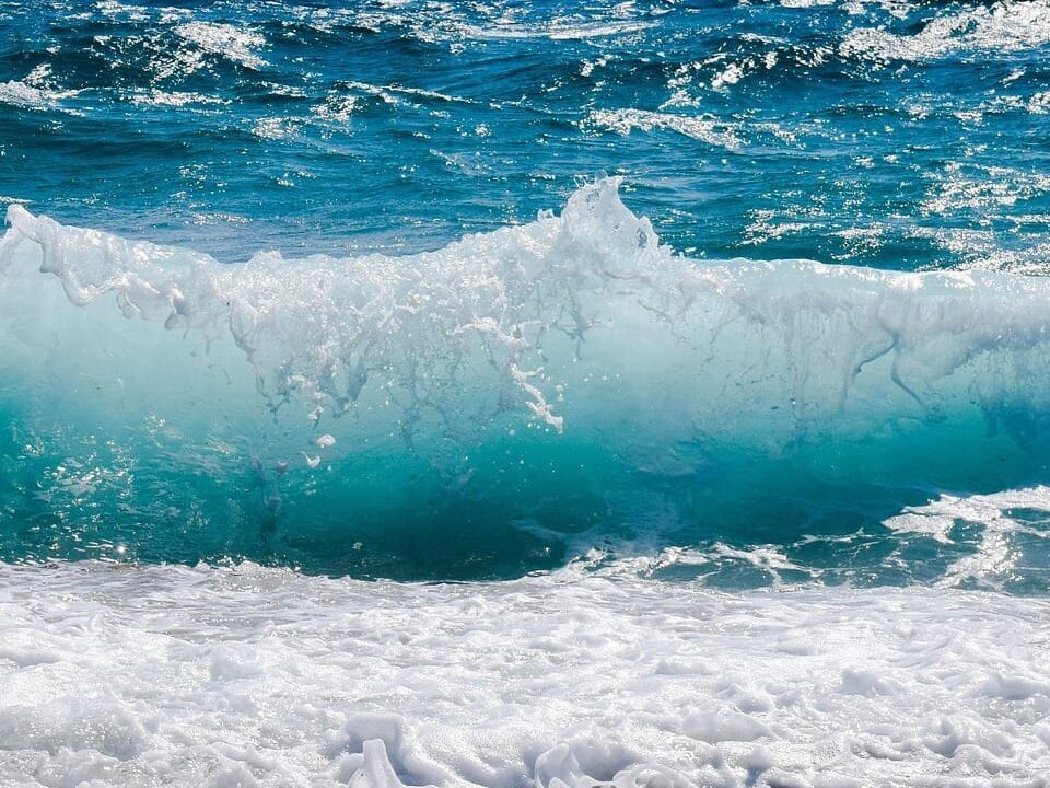 waves, smashing, sea, ocean, ocean waves, spume, foam, spray, nature, splash, blue, motion, water, blue water, blue sea, blue ocean, blue waves, waves, sea, sea, sea, sea, ocean, ocean, ocean, ocean, ocean, water, water